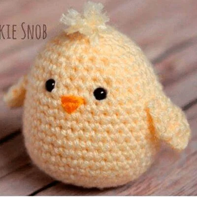 Llavero patron gratis amigurumi pollito