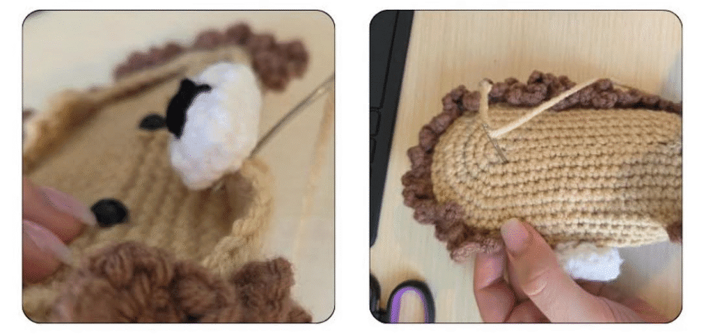 Primer Plano De Manos Tejiendo a Crochet Un Estuche Para Gafas Amigurumi Con Forma De León