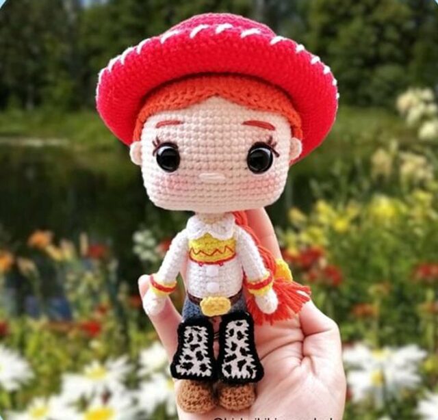 Jessie La Vaquerita Toy Story Patrón Amigurumi Gratis Paso a Paso